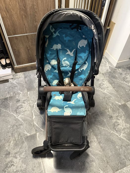 Cybex priam 2:0 black platinium