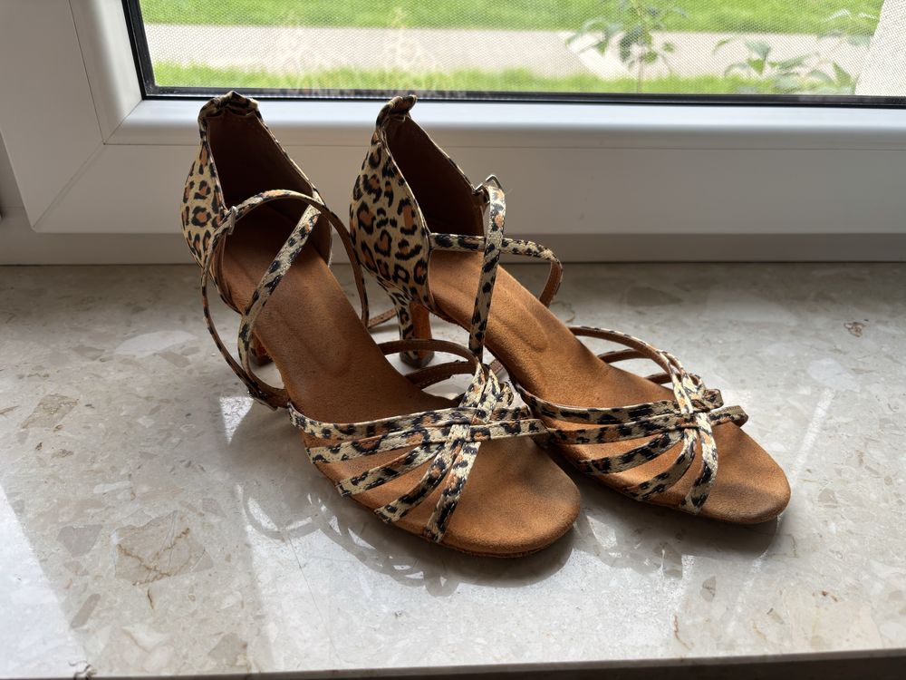 Buty taneczne sportowe latino towarzyski high heels w panterke