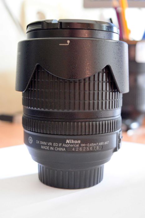 Продаю об'єктив Nikon DX AF-S NIKKOR 18-105mm f/3.5-5.6G ED VR.