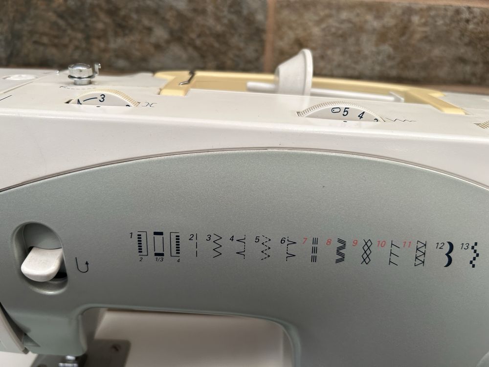 Швейна машина Bernette for Bernina E92c