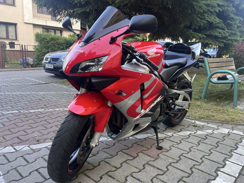 Honda cbr 600 pc37 2004 rok