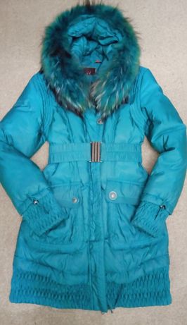 Натуральный пуховик, натуральный мех (зимняя куртка, плащ, пальто)
