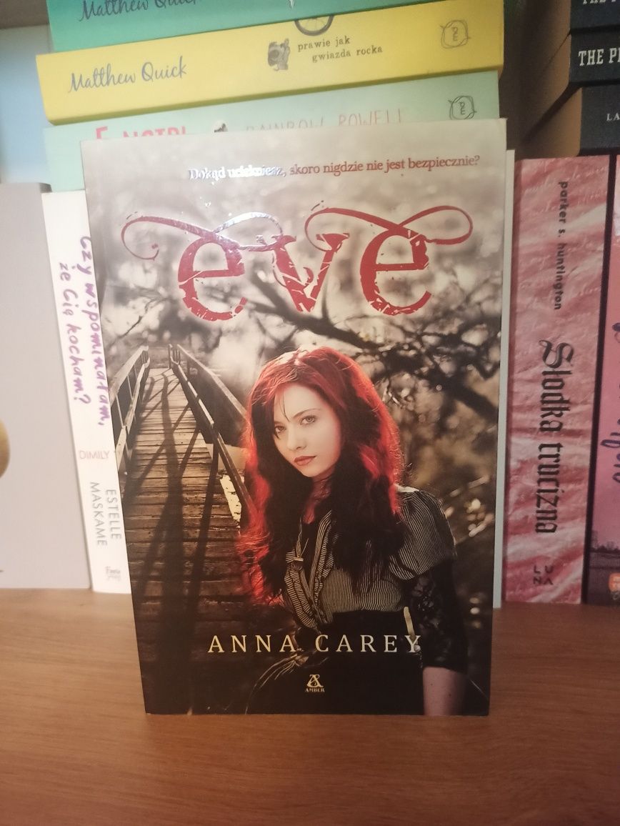 Eve - Anna Carey