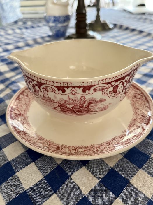 Sosjerka stara porcelana vintage sygnowana Maastricht