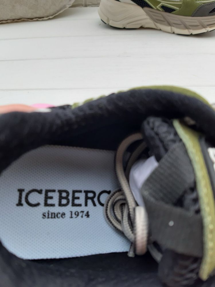 Кросівки Iceberg 40 р Bogner