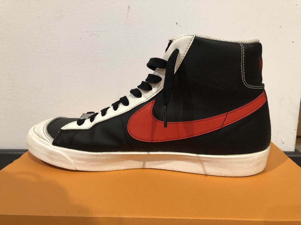 Blazer Mid '77 EMB