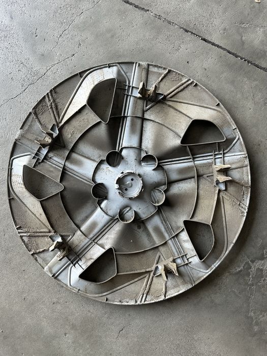 Tampoes jante 17 originais MG4