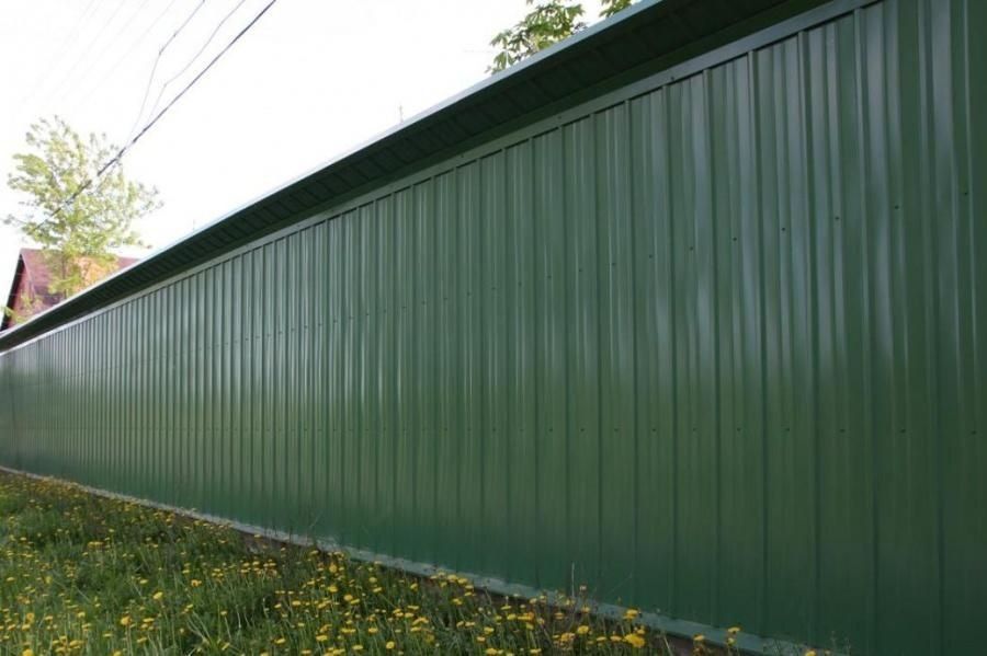 Паркани з профнастилу під ключ ворота відкатні ворота розпашні  забори