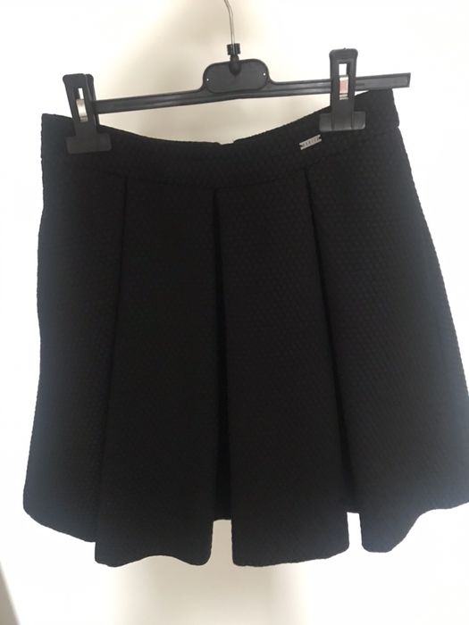 Spódnica MOHITO, rozkloszowana z wysokim stanem, 34/36