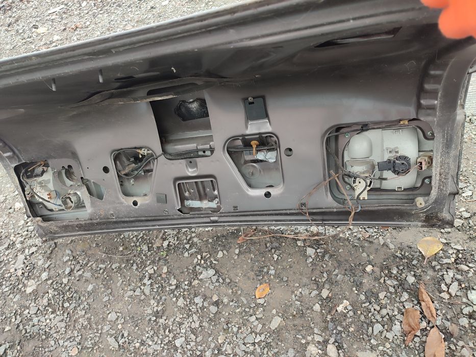 Крышка багажника на Ауди А8 д2 Audi A8 D2