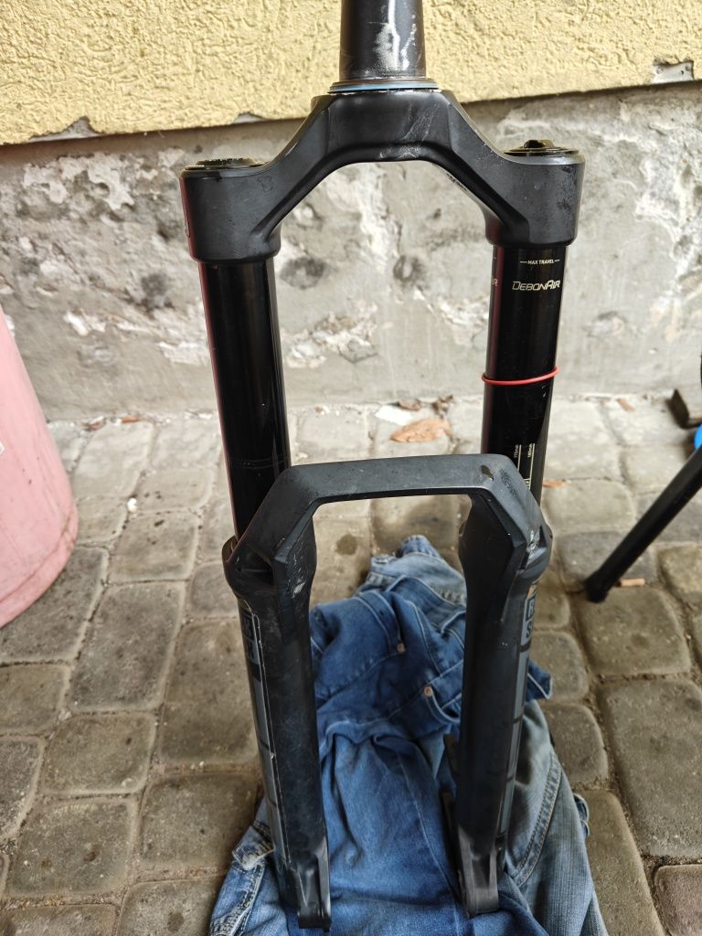 Rock  shox zeb r