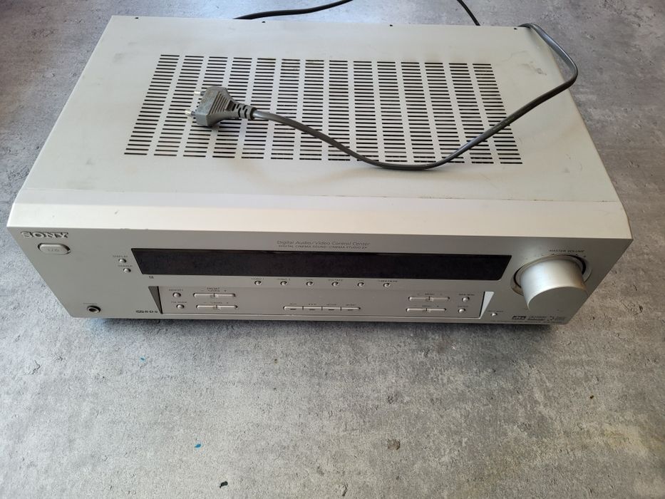 Amplituner sony str-de495