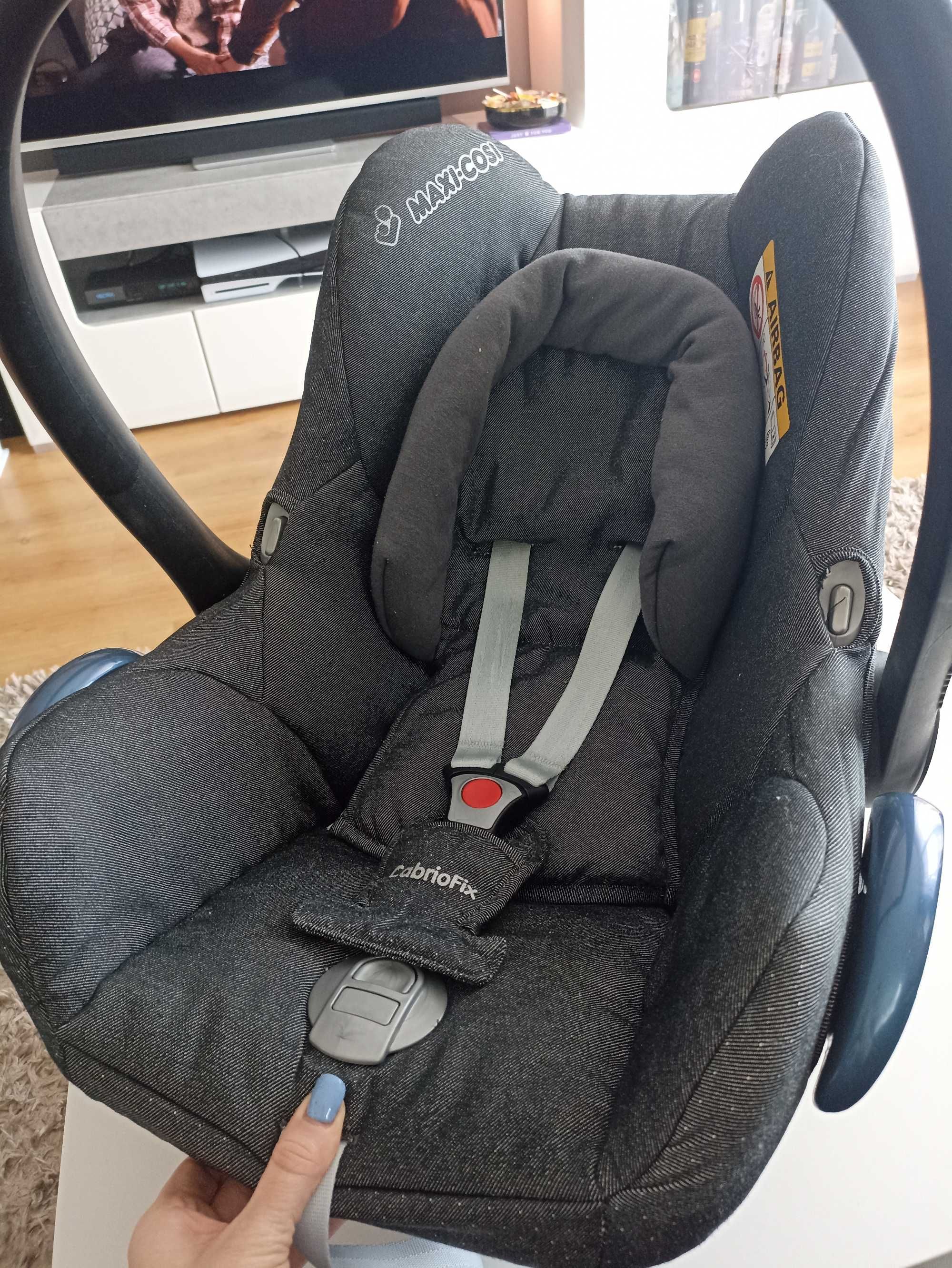 Fotelik, nosidełko 0-13kg Maxi Cosi Cabriofix