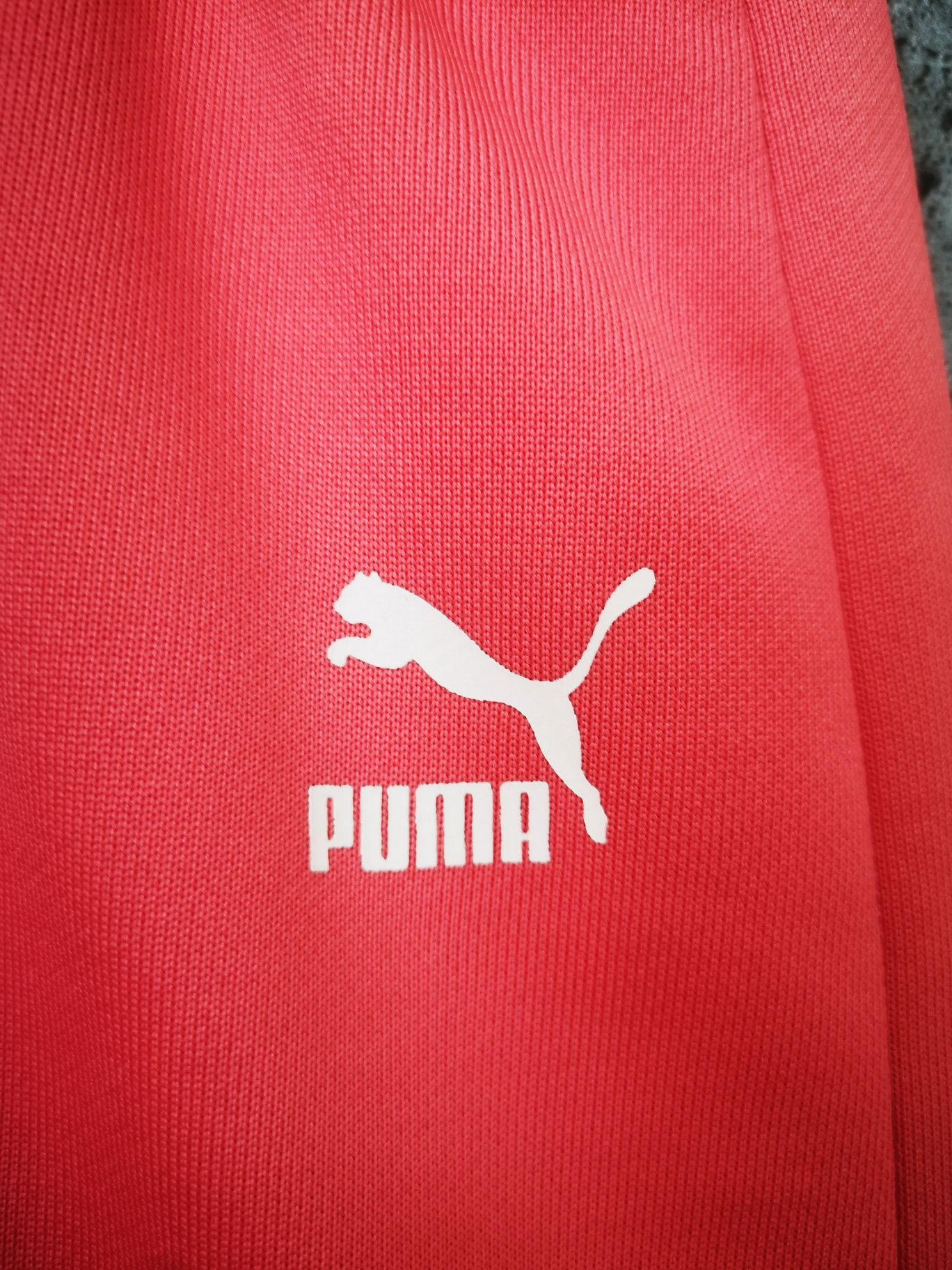 Piękny dres dla dziewczynki Puma 92-98