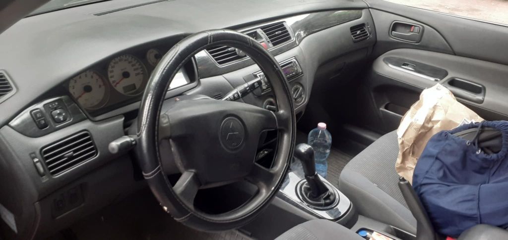 Mitsubishi Lancer