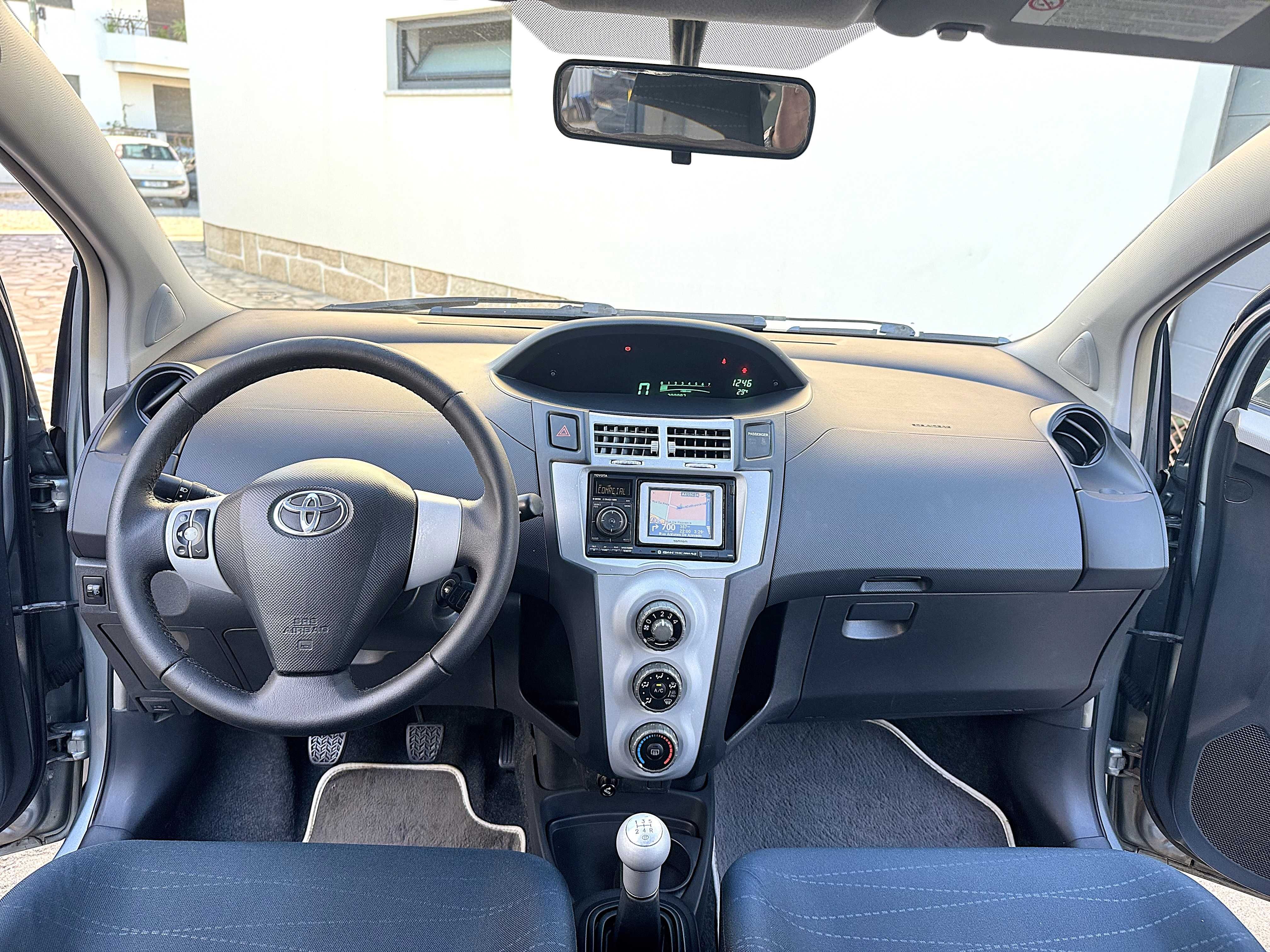 Toyota Yaris 1.0 VVT-I A/C GPS Rock in Rio Special Edition