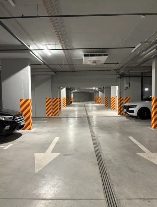 Паркомісце Автограф