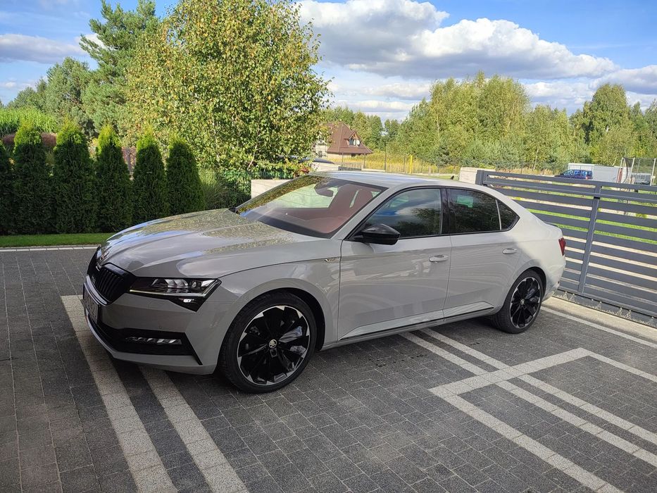 Skoda Superb Skoda Superb 2.0 TDI 200KM 4×4 DSG Sportline