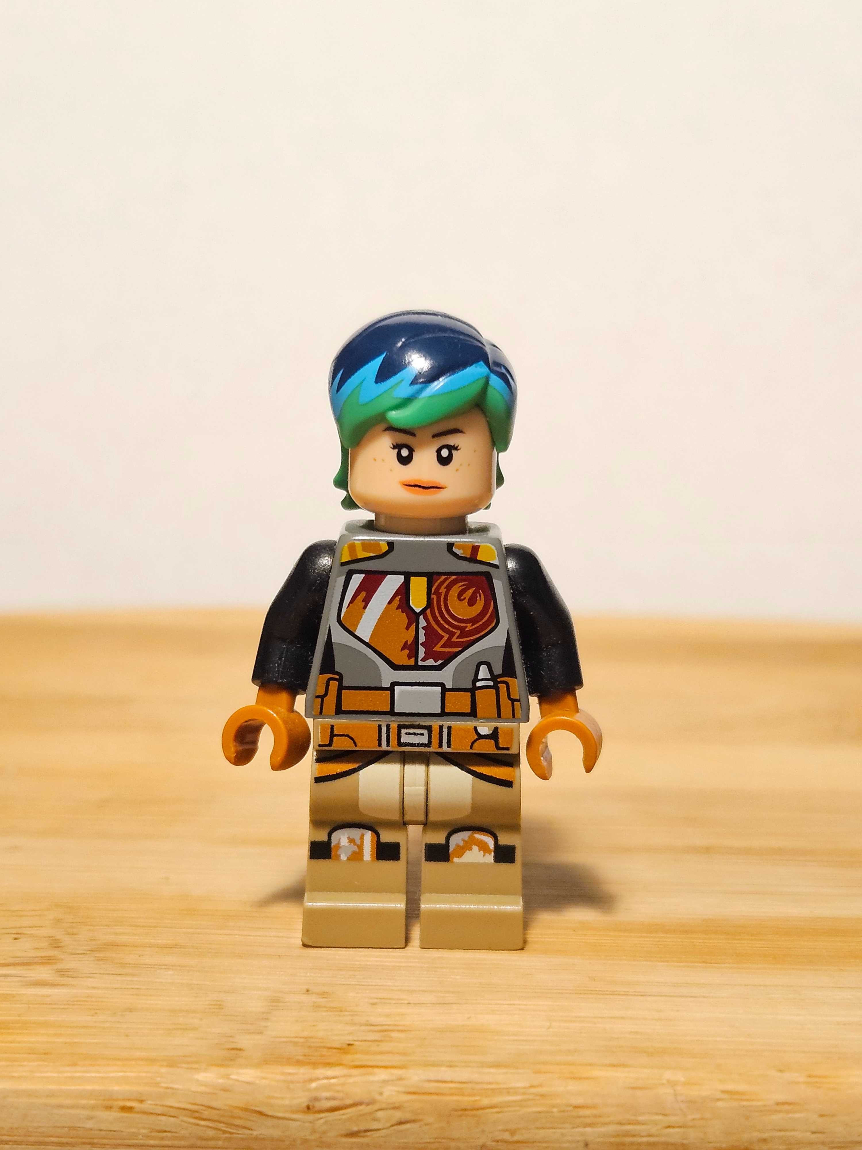 Lego Star Wars sw0742 Sabine Wren - Bright Green and Dark Blue Hair