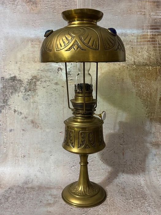 Lampa naftowa Paryżanka
