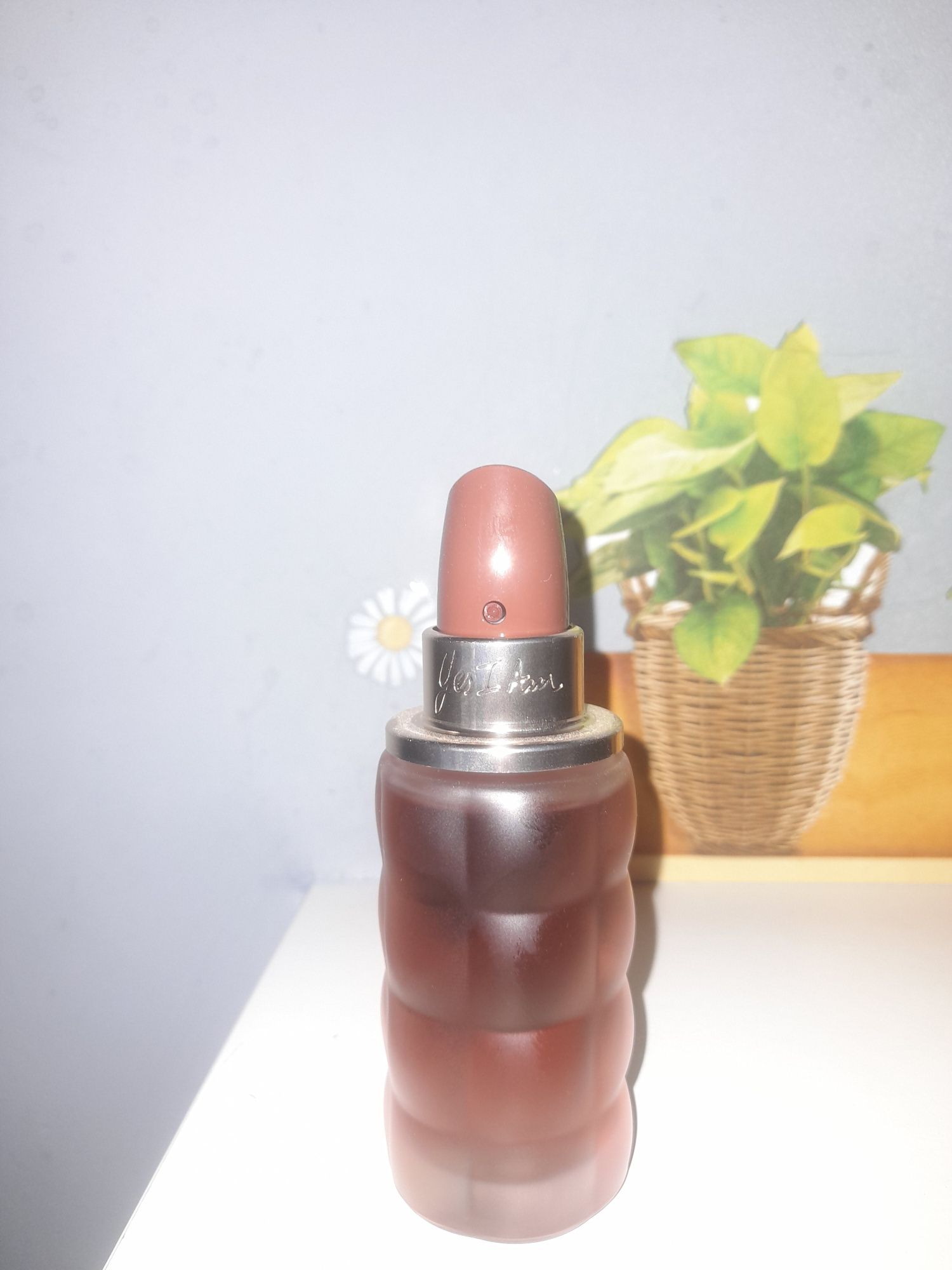 Perfume cacharel yes i'am delicious