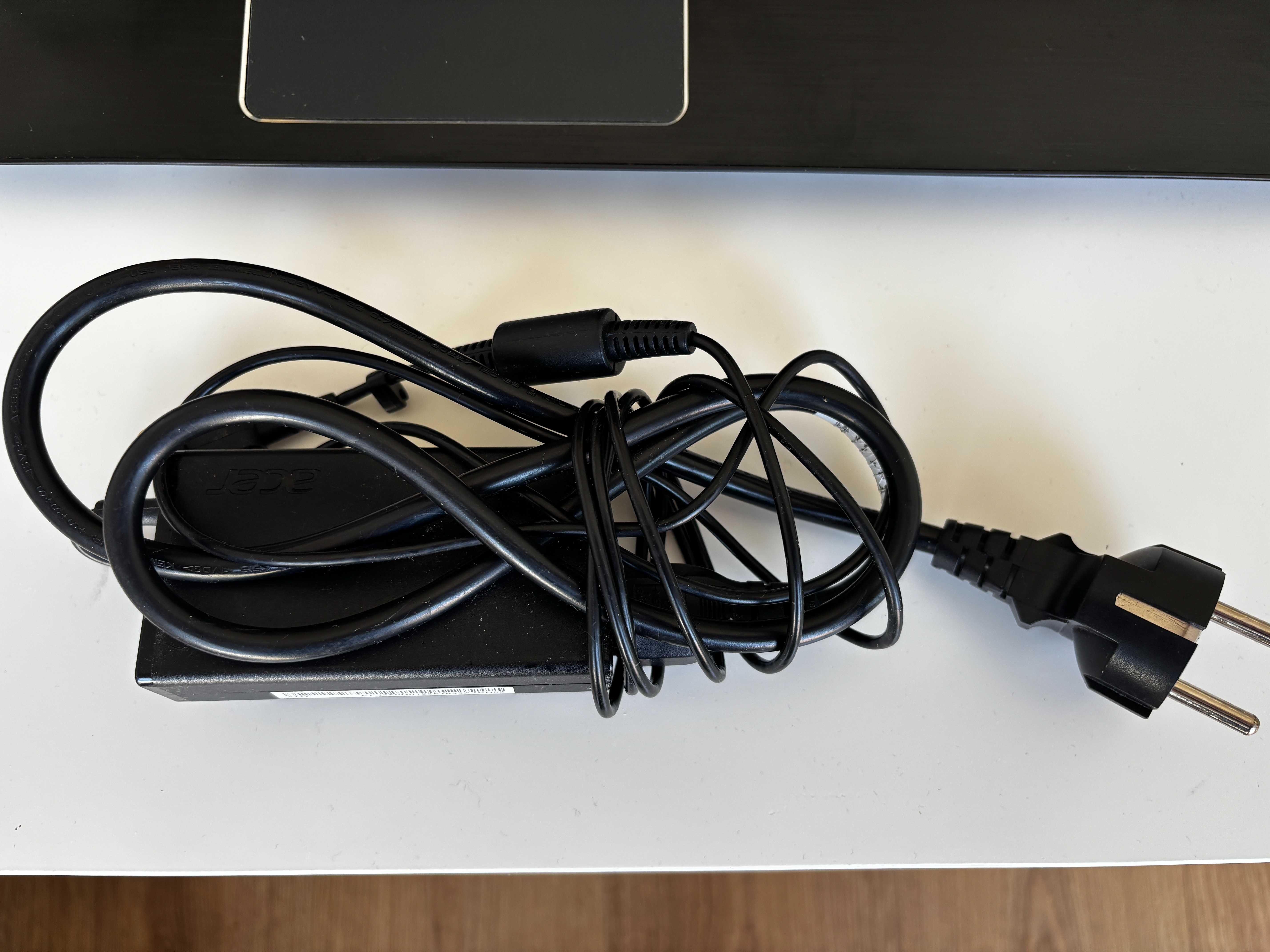 Laptop Acer Aspire F5-573 series
