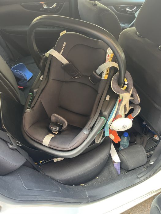 Ovo maxi cosi coral 360 + isofix (e/ou)