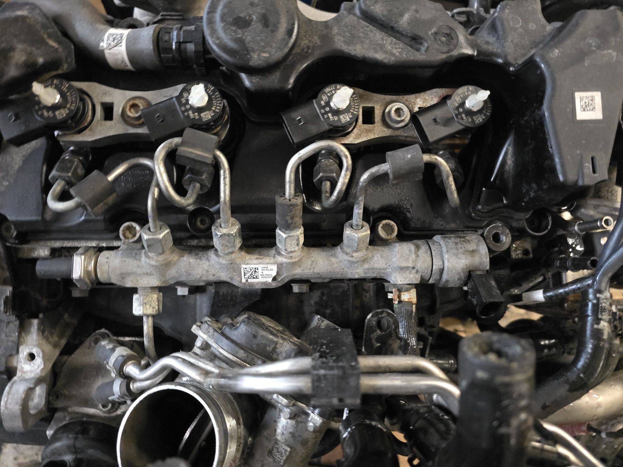 Wtryskiwacze kpl 4 sztuki MAN TGE 3.14 VW CRAFTER 2.0 TDI