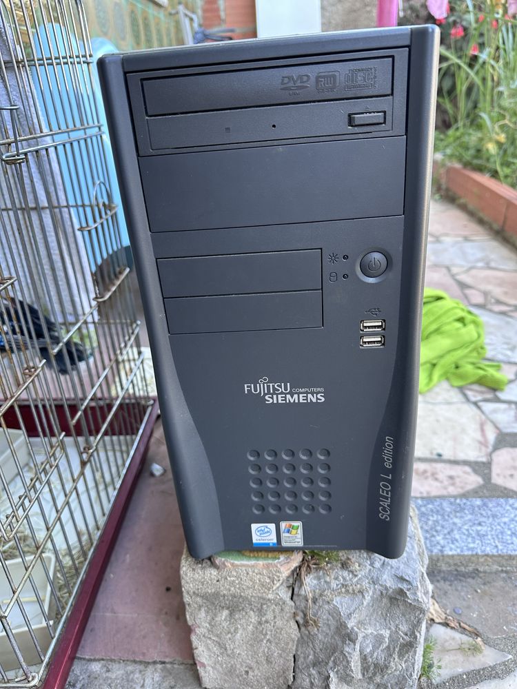 Vendo torre de computador Fujitsu
