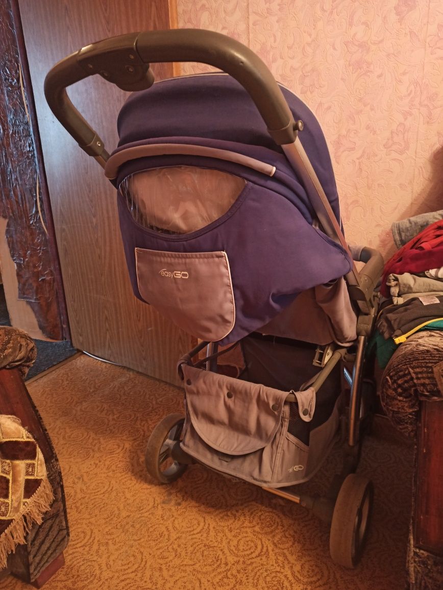 Продам детскую коляску