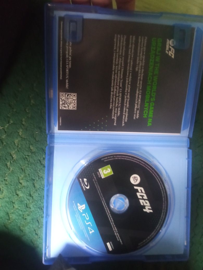 FC 24 gra na PS4/PS5