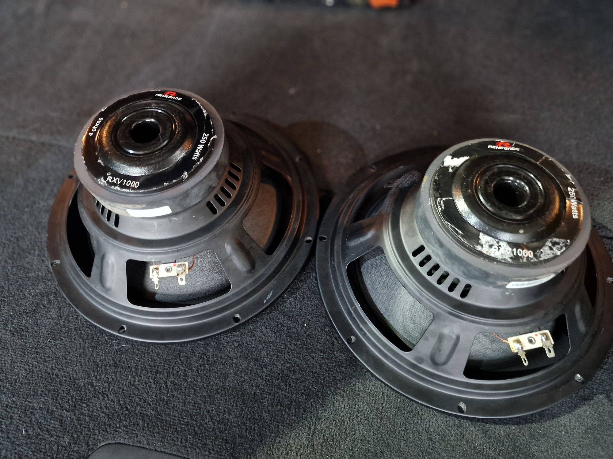 Skrzynia basowa subwoofer tuba Głośnik 2x 25 cm Renegade rxv1000