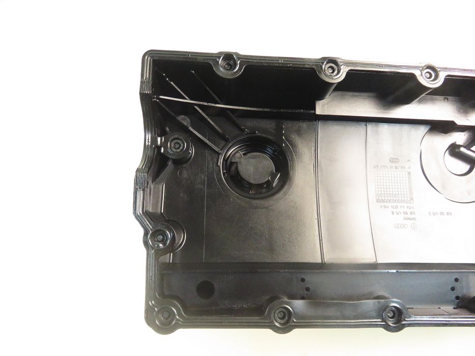 Pokrywa Zaworów Vw Golf IV 1.9 Tdi Pd 115 - Ajm Ajm