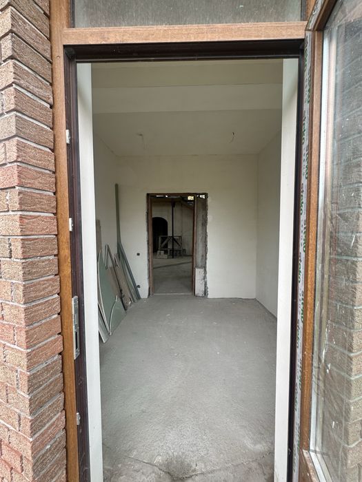 Продається будинок у районі Олексіївки.