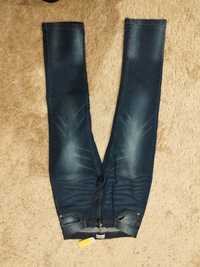 Spodnie jeans 152 Nowe
