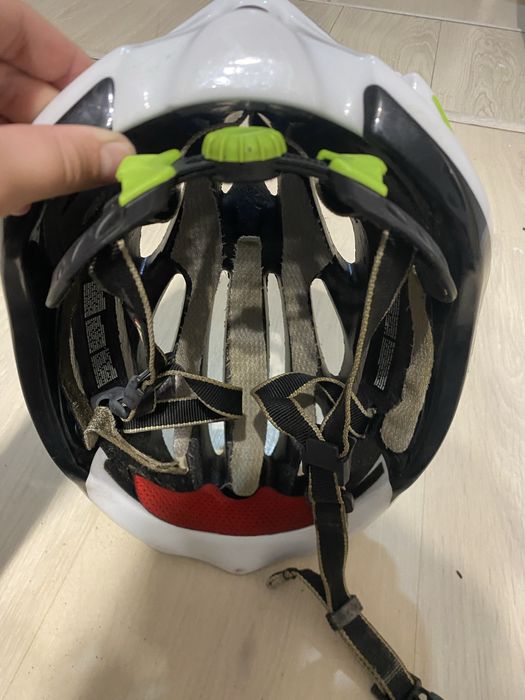 Велосипедний шлем на голову kask