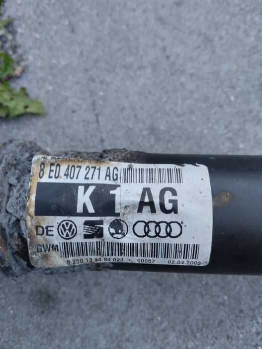 Półoś audi a4b6 2,0 alt lewa,prawa