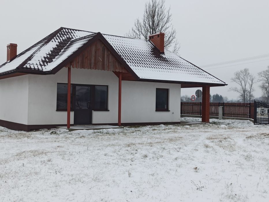 ..Rezerwacja...Domek 100 m2 do wynajęcia.