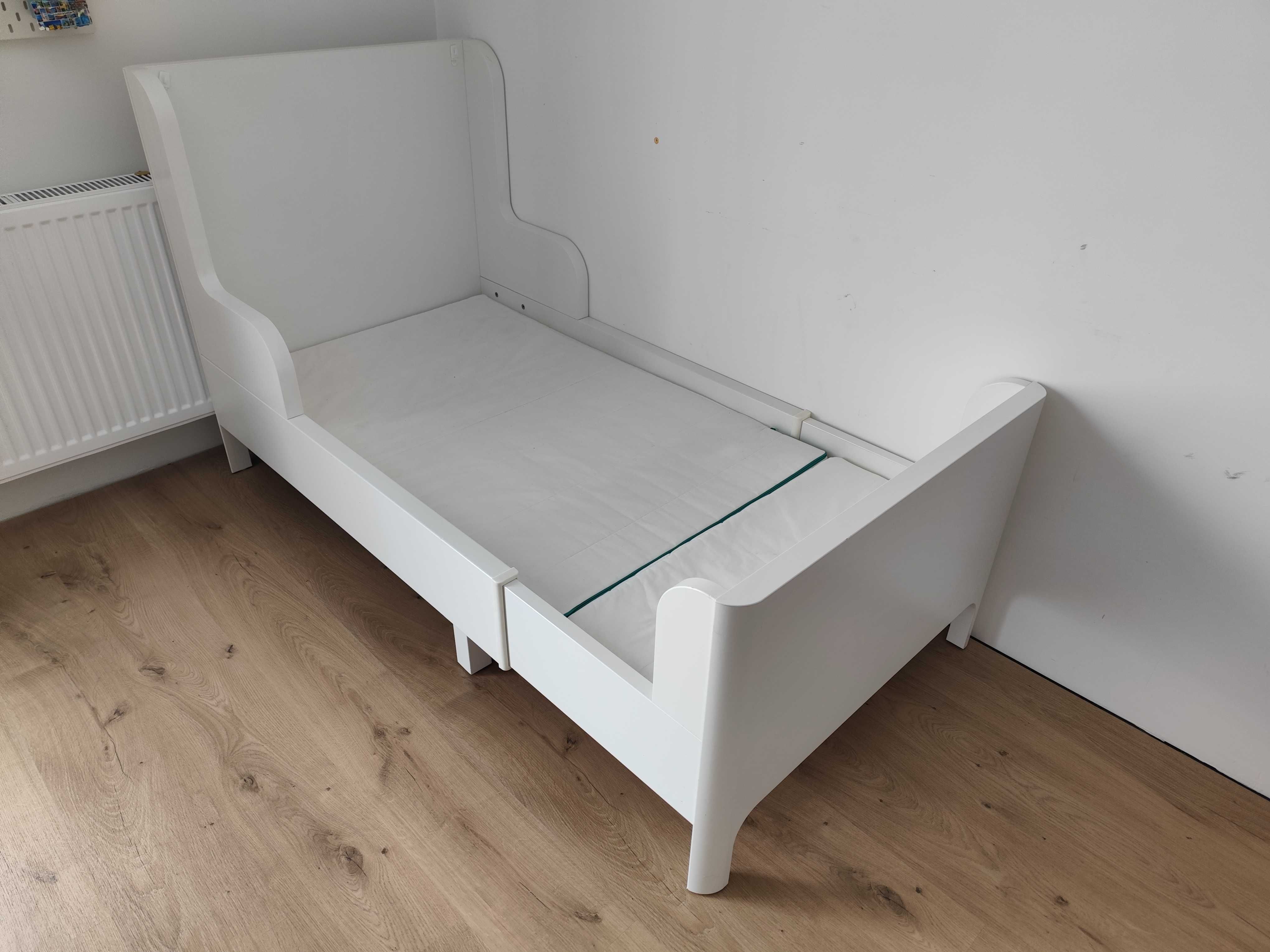 Łóżko Ikea rosnące razem z dzieckiem.
