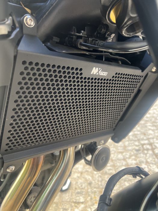 Honda NX 500 poucos kms com Extras (Não tenho tempo para andar)