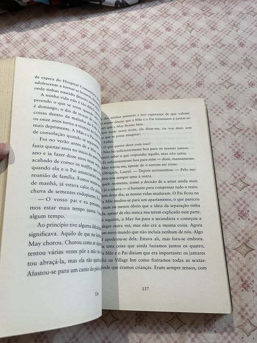 Livro Cartas de Amor aos Mortos
