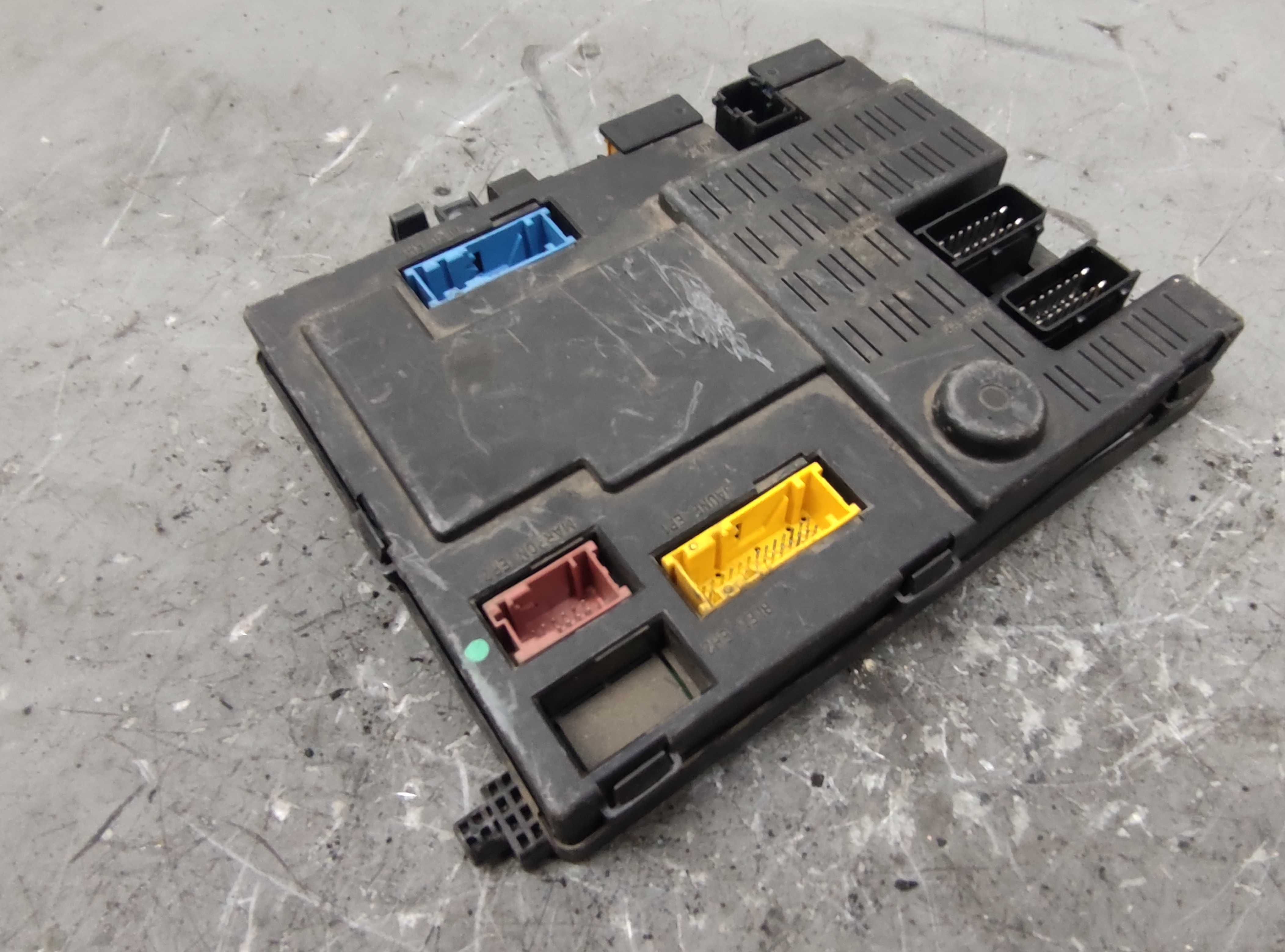 Citroen Xsara Picasso I 2.0 HDI Moduł BSI Skrzynka Bezpieczników