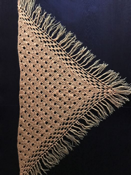 Nowa chusta na szydełku