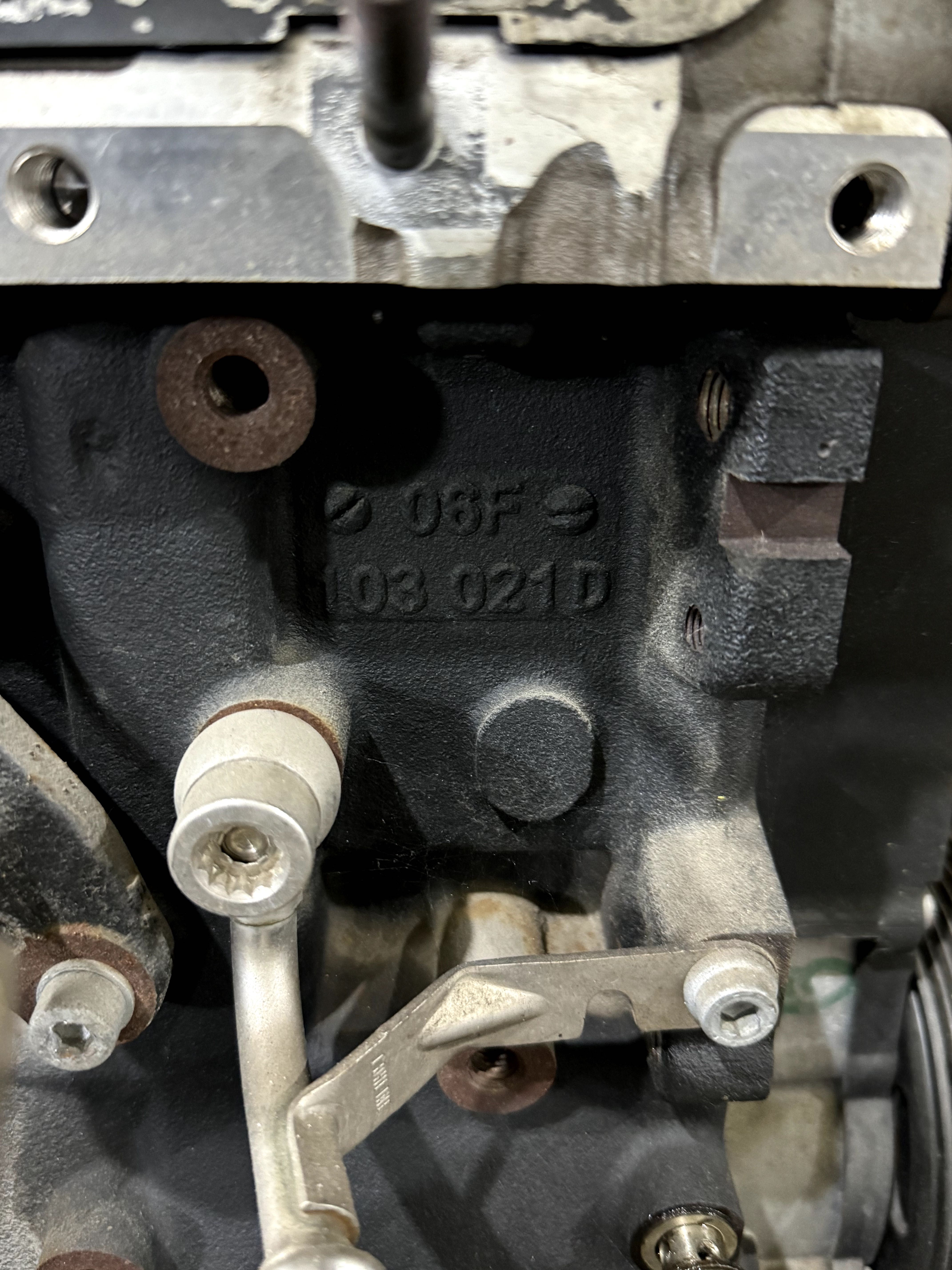 2.0 TFSI Двигатель BWA VAG АКПП 09G (Aisin TF-60SN)
