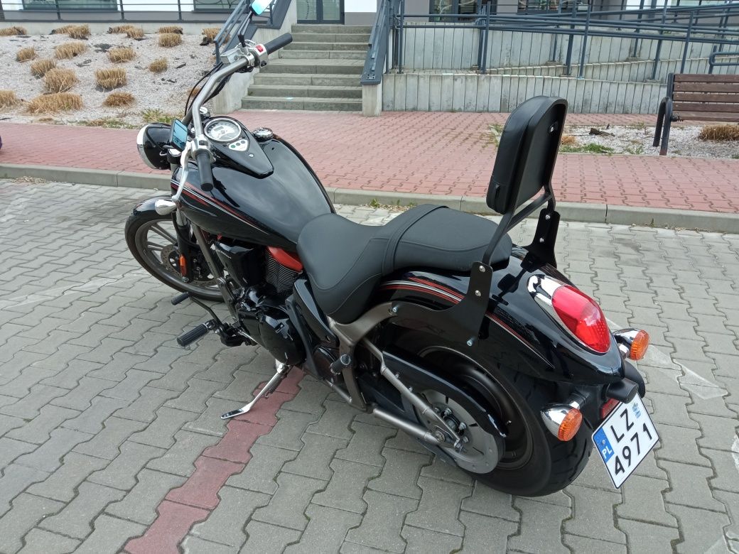 Kawasaki VN 900 Custom