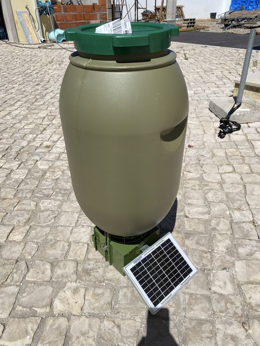 Distribuidor Automatico /Alimentador Caça / Veados / Pombos / Javalis