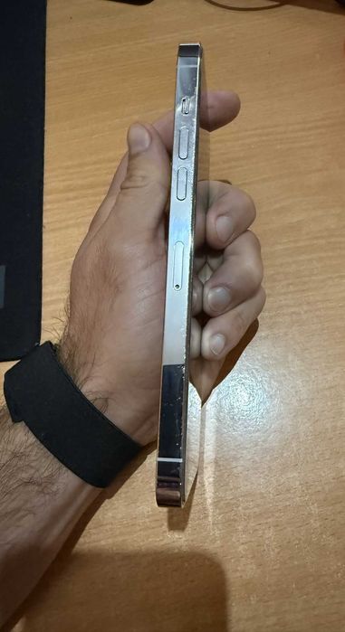 iPhone 14 Pro Max 128 GB – Prateado – Excelente estado