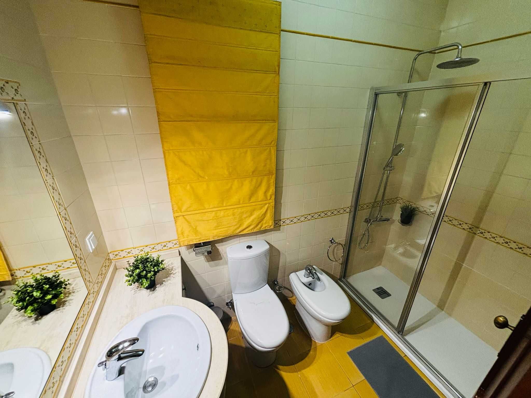 Quartos de casal - Double Rooms - In the Center of Lisbon