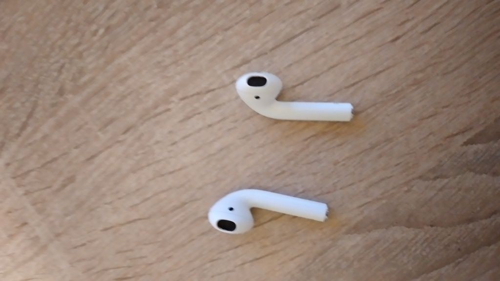 Słuchawki bezprzewodowe Airpods firmy Apple
