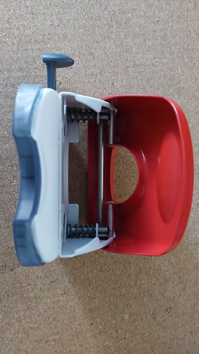 Furador Leitz Refª5008